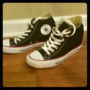 Converse Wedges